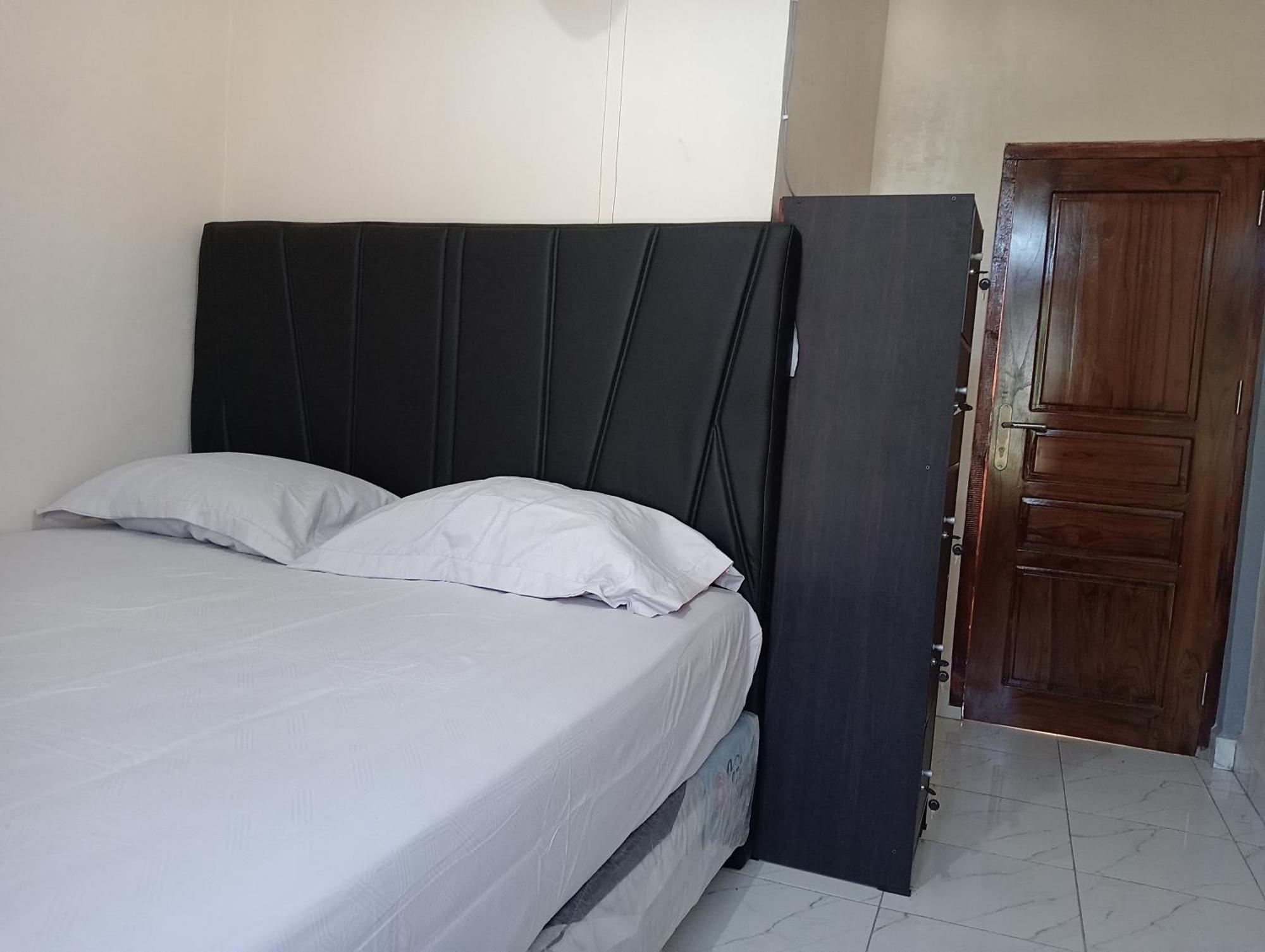 לבואן באג'ו Yusilver Guest House מראה חיצוני תמונה