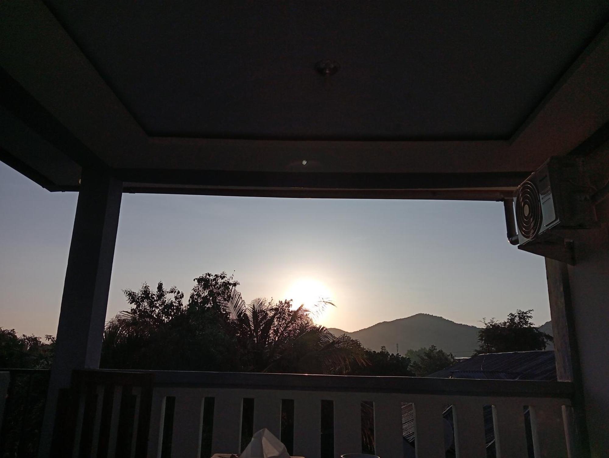 לבואן באג'ו Yusilver Guest House מראה חיצוני תמונה